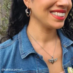 Bee Pendant -Charmora Shop BeadedBee col IGC