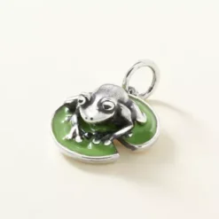 Enamel Frog On Lily Pad Charm -Charmora Shop CM 5631 875243 altS