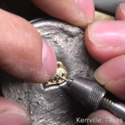 Delicate Pave Diamond Heart Pendant 11 Delicate Pave Diamond Heart Pendant -Charmora Shop CM 6060 436885 DelicatePaveDiamondHeartPendant vid social