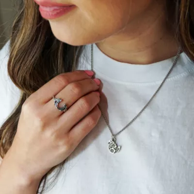 Floral Horseshoe Charm 3 Floral Horseshoe Charm - Image 3